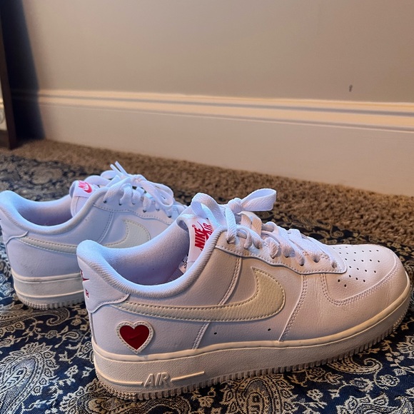 Nike Air Force 1 Lows- Valentine’s Day Edition - Picture 2 of 4